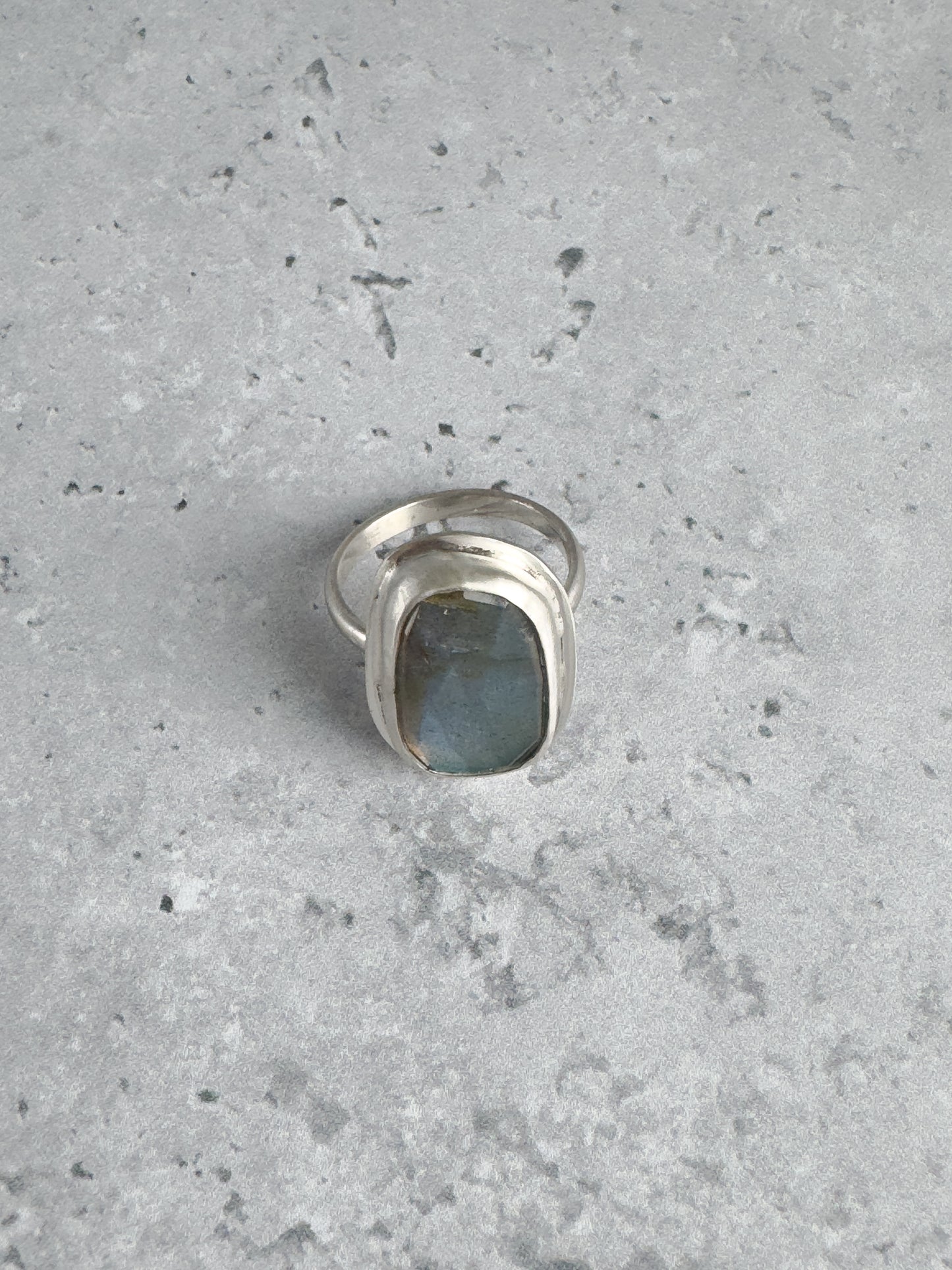 Chunky Rustic Labradorite Ring - Size 7.5