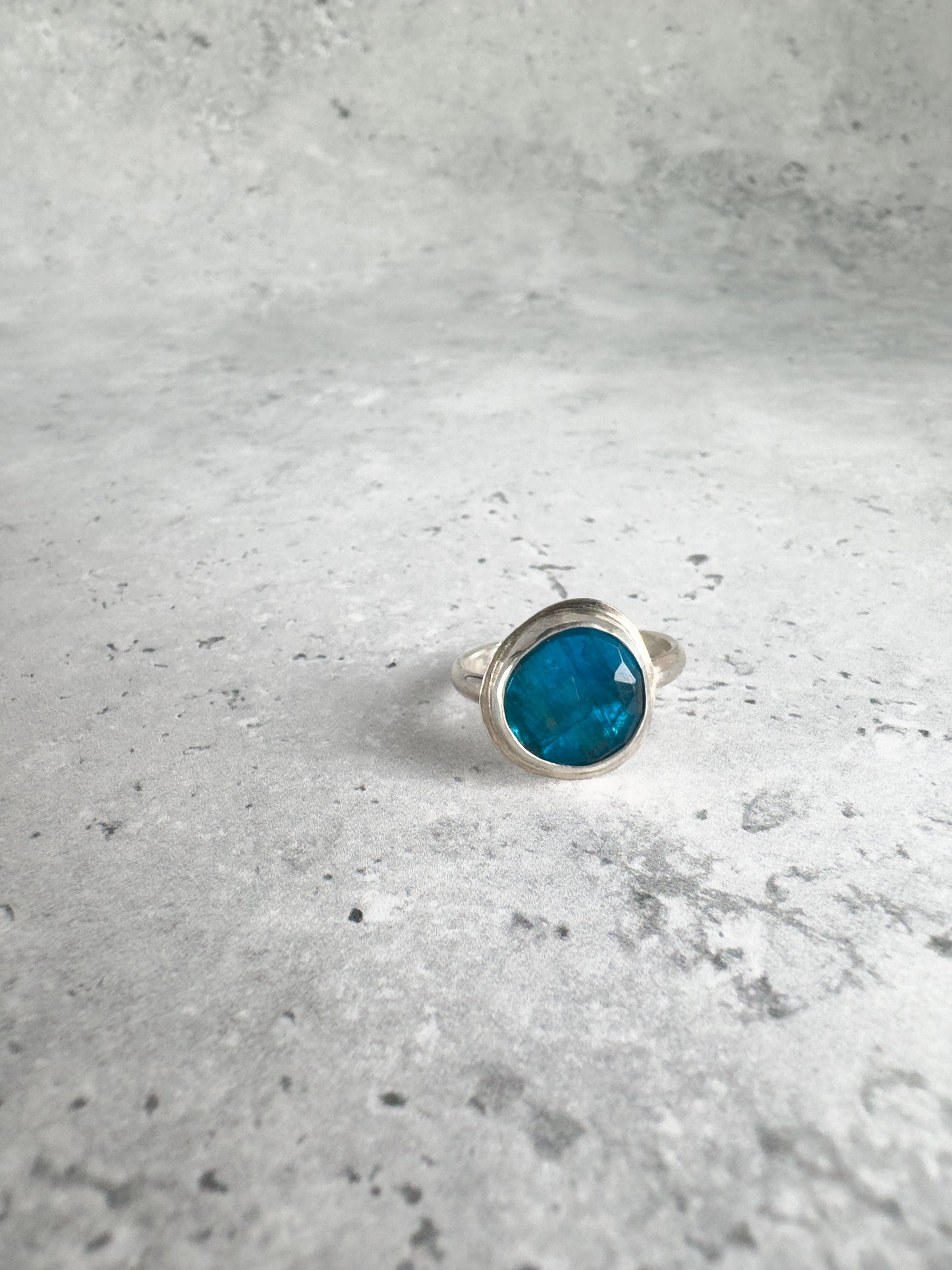 Neon Apatite Ring - Size 7