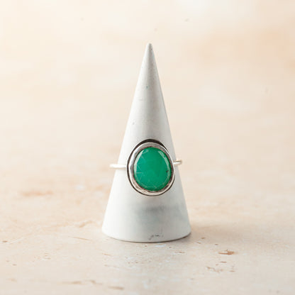 Minty Chrysoprase Ring - Size 10