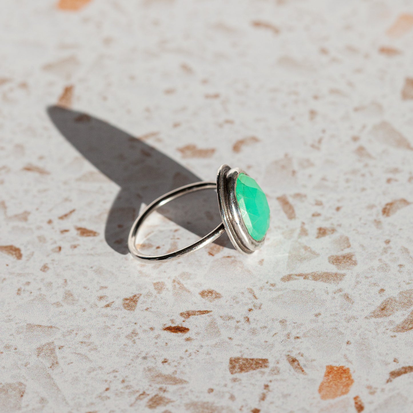 Minty Chrysoprase Ring - Size 10