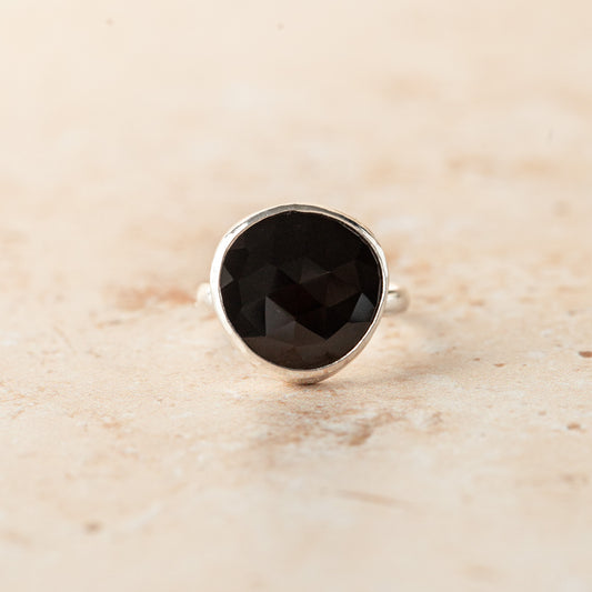 Onyx Ring - Size 7